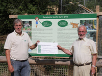 bergabe des Spenden-Schecks im Schwarzwaldzoo Waldkirch